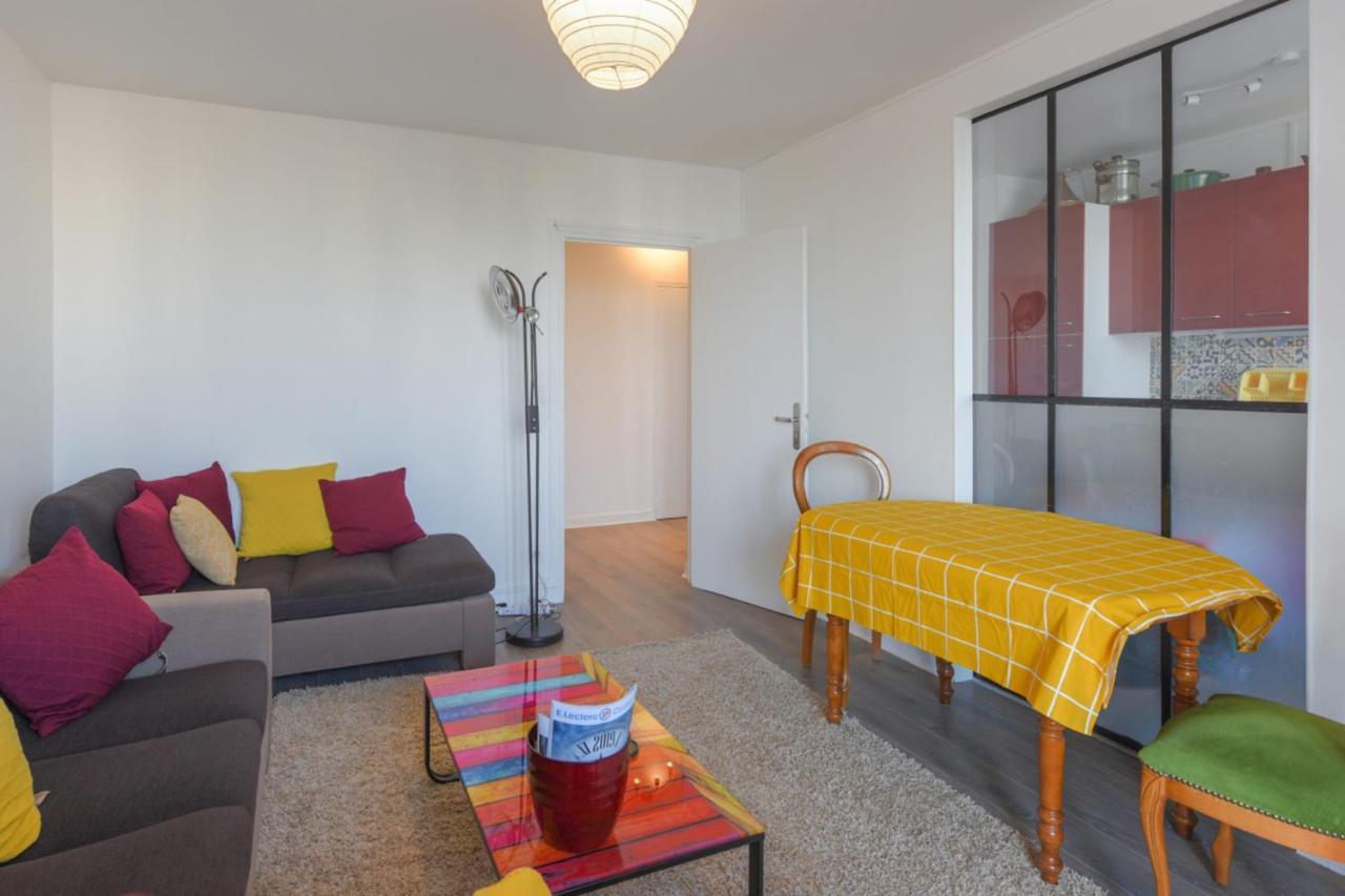 Appartement Jaures Vue Sur La Seine - Welkeys Clichy Luaran gambar